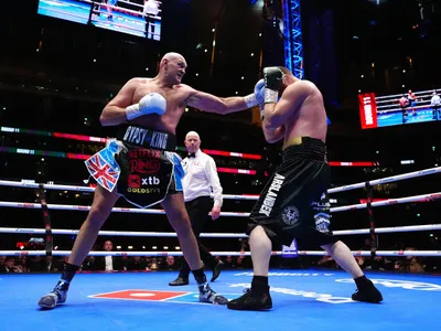 Tyson Fury l-a bătut pe Arslanbek Makhmudov -  Foto: Profimedia Images