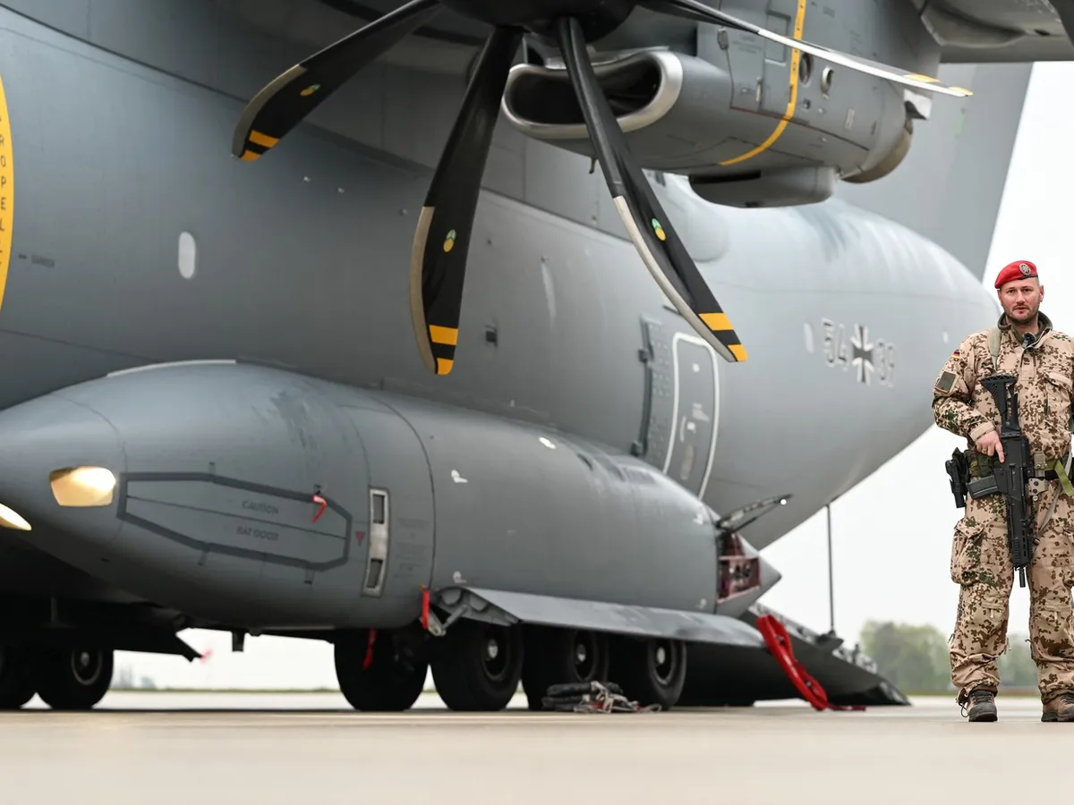 O dronă s-a prăbușit lângă aerodromul Wunstorf, Germania. Este baza avioanelor de transport militar A400M - Foto: Profimedia Images (imagine cu  rol ilustrativ)