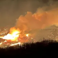 Incendiu de proporţii în Ioneşti şi Scundu, în judeţul Vâlcea - Foto: asingorj.ro