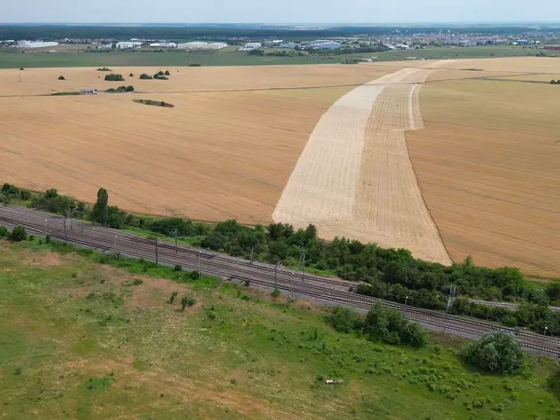 Primul ciot de autostradă „Made in China” din România intră în lucru. Cum au „fentat” chinezii legea - Foto: captură video