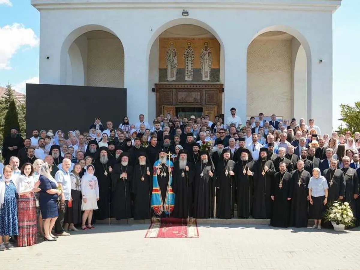 Moment istoric la Chișinău: IPS Antonie a fost întronizat Mitropolit al Basarabiei. Ce mesaj a transmis