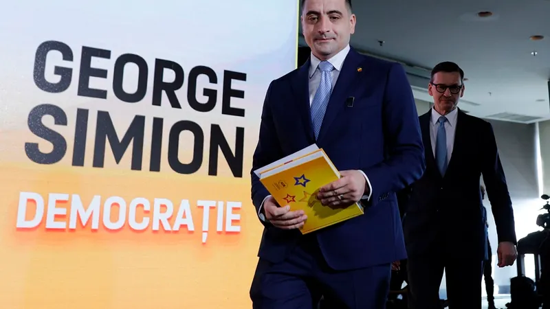George Simion, probleme la semnăturile pentru candidatura la prezidențiale. Listele sunt verificate - Foto: INQUAM PHOTOS / Malina Norocea