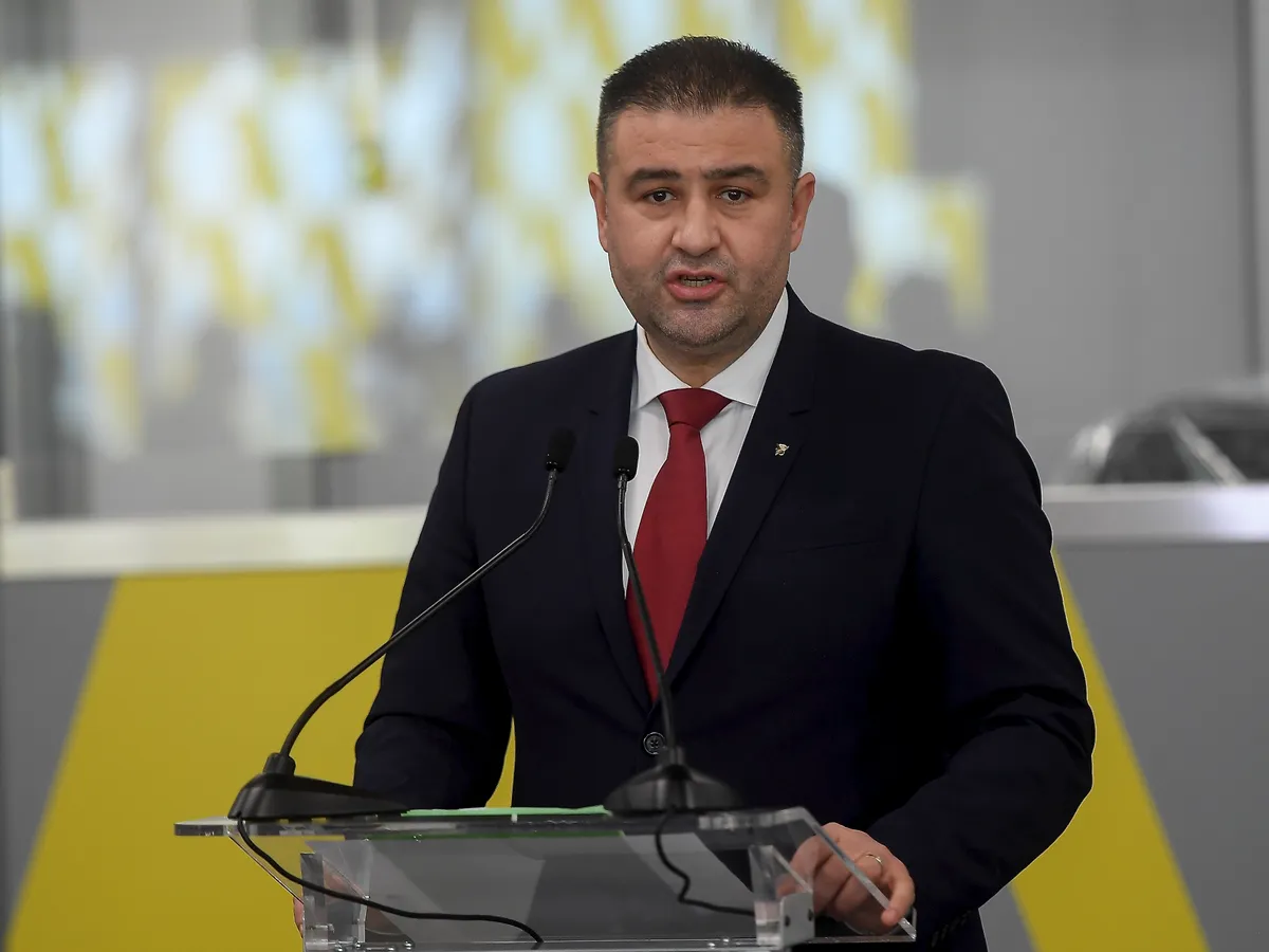 40.000 lei salariu pentru șeful ROMATSA care a pus în pericol „securitatea spațiului aerian”. CSAT, convocat