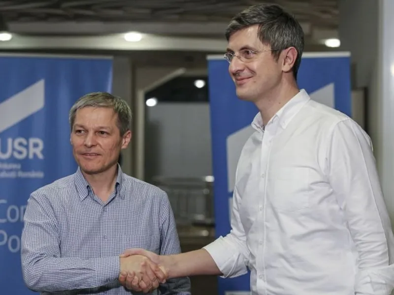 Cioloș și cu Barna vor un referendum pentru justiție. Foto Inquam Photos/George Călin