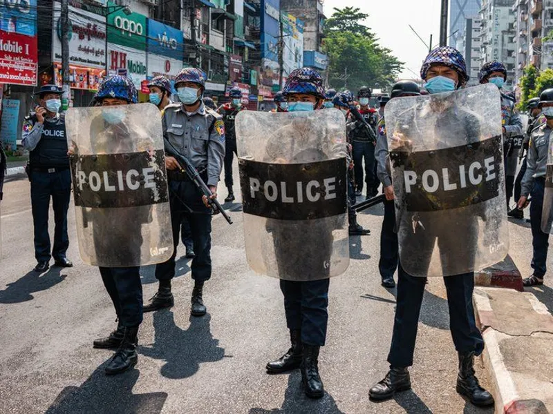 Poliţia şi armata din Myanmar au ucis cel puţin 18 manifestanţi în cea mai sângeroasă zi a represiunii/FOTO: Getty