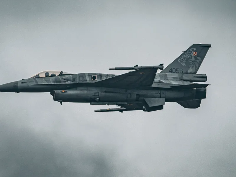 Avion F-16, imagine cu caracter ilustrativ - Foto: Pexels