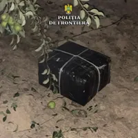 Tigările de contrabandă, aduse cu drona. FOTO: Poliția de Frontieră