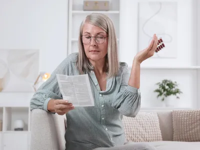 Pensionară la pensie - Foto: Freepik