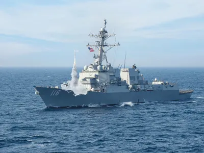 Test al unui interceptor Patriot Advanced Capability-3 Missile Segment Enhancement (PAC-3 MSE) integrat cu sistemul Aegis - Foto: US Navy/Cameron Pinske