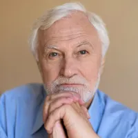 400 lei mai puțin la pensie pentru un pensionar, după reclaculare. La ce vârstă s-a pensionat? - Foto: Freepik
