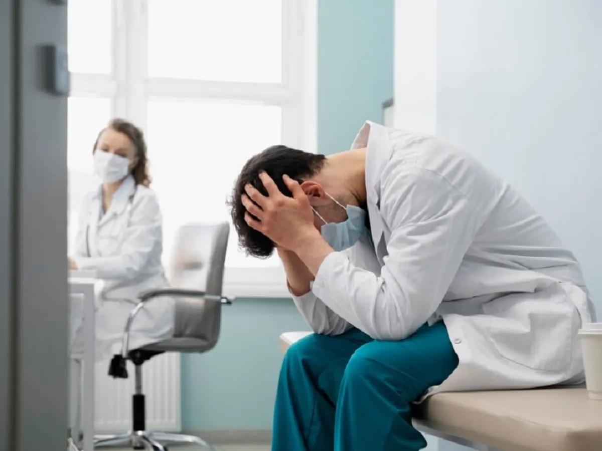 Scandal între Colegiul Medicilor și Casa de Sănătate pe un document. Ce acuzații se fac? - Foto: Freepik.com (rol ilustrativ)