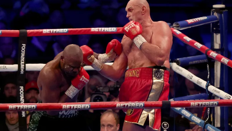 Tyson Fury l-a făcut KO pe Derek Chisora. / Foto: Profimedia