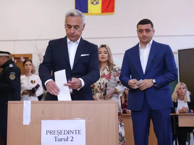 Călin Georgescu și George Simion - Foto: INQUAM PHOTOS / Octav Ganea