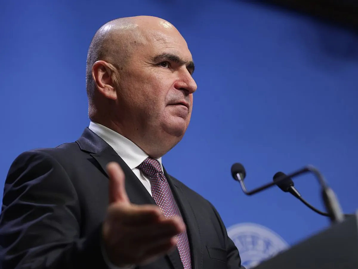Ilie Bolojan, în conferinţă de presă, azi - Foto: INQUAM PHOTOS/George Călin