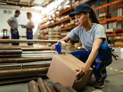 Producător de ambalaje - Foto: Freepik (rol ilustrativ0