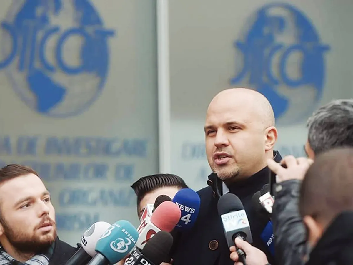 Deputatul USR Emanuel Ungureanu acuză industria tutunului că otrăvește populația