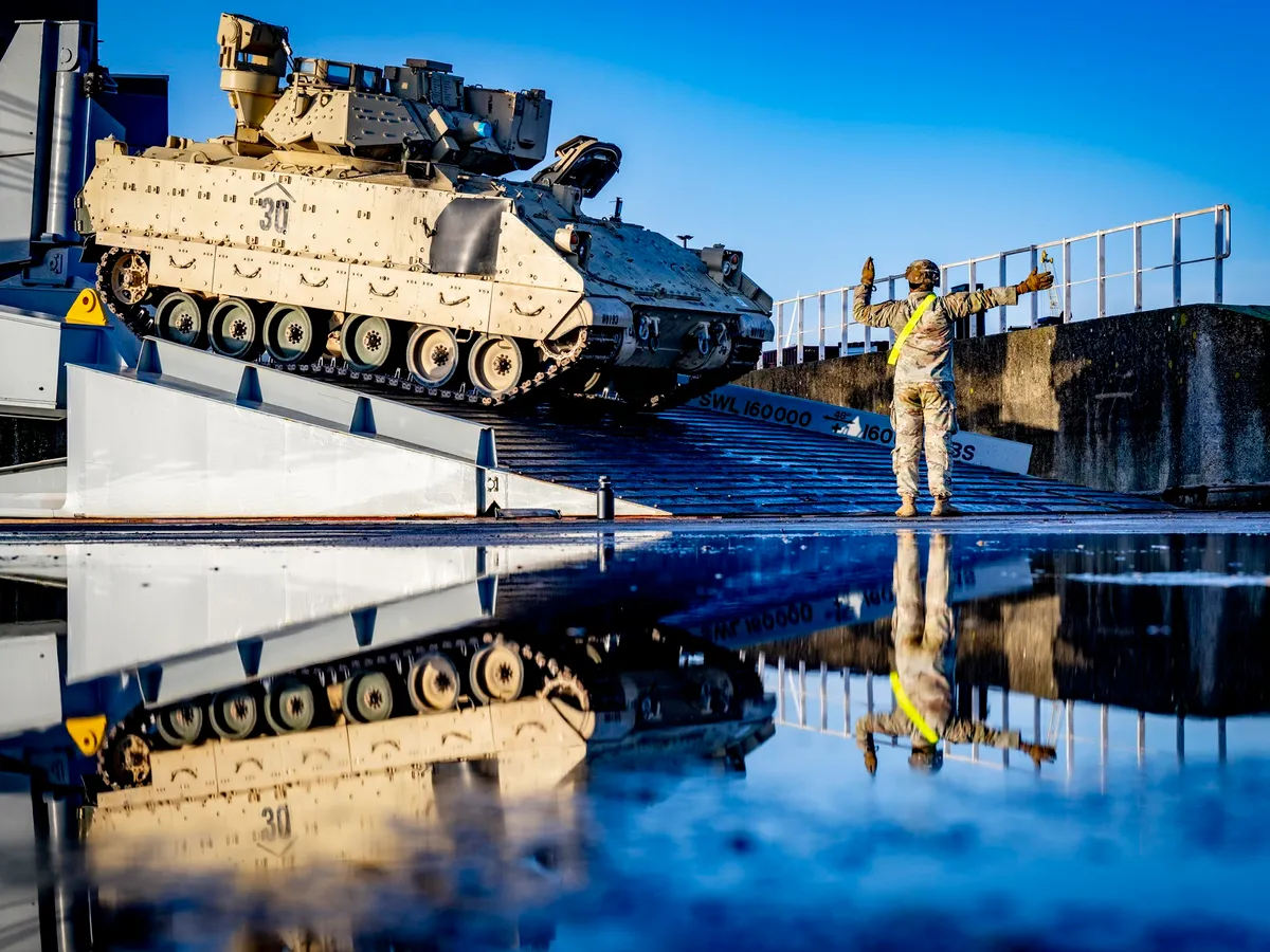 7.000.000.000 € investește UE în infrastructură de transport. România, avanpost NATO în Europa de Est - Foto: Profimedia Images (imagine cu caracter ilustrativ)