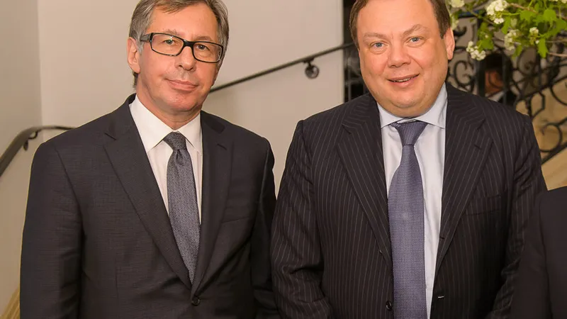 Miliardarii ruşi Mikhail Fridman şi Petr Aven. / Foto: wikimedia.org