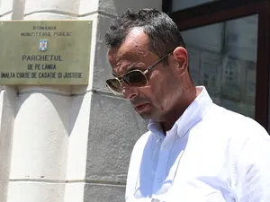 Mircea Negulescu părăseşte sediul Parchetului General, luni, 2 iulie 2018 - Foto: INQUAM PHOTOS/Alexandru Buşcă