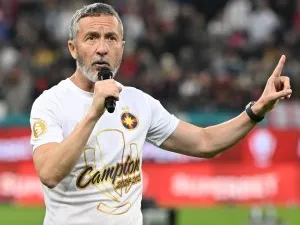 Fostul jucător al FCSB îl DISTRUGE pe MM Stoica: 'Duplicitar, încerc să stau departe de asemenea personaje! În față zicea ceva, pe la spate se ducea la Gigi și îi spunea altceva'