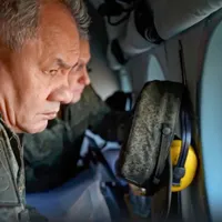VIDEO Șoigu s-a prefăcut că vizitează pozițiile rusești înaintate din Ucraina. Unde se afla de fapt? - FOTO: Profimedia