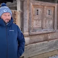Cea mai mare casă de stejar din estul Europei se află în România - Foto: Captură video