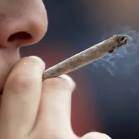 Viaţă ratată: elev bun, condamnat pentru droguri la trei ani şi jumătate de puşcărie/FOTO: ziaruldeiasi.ro