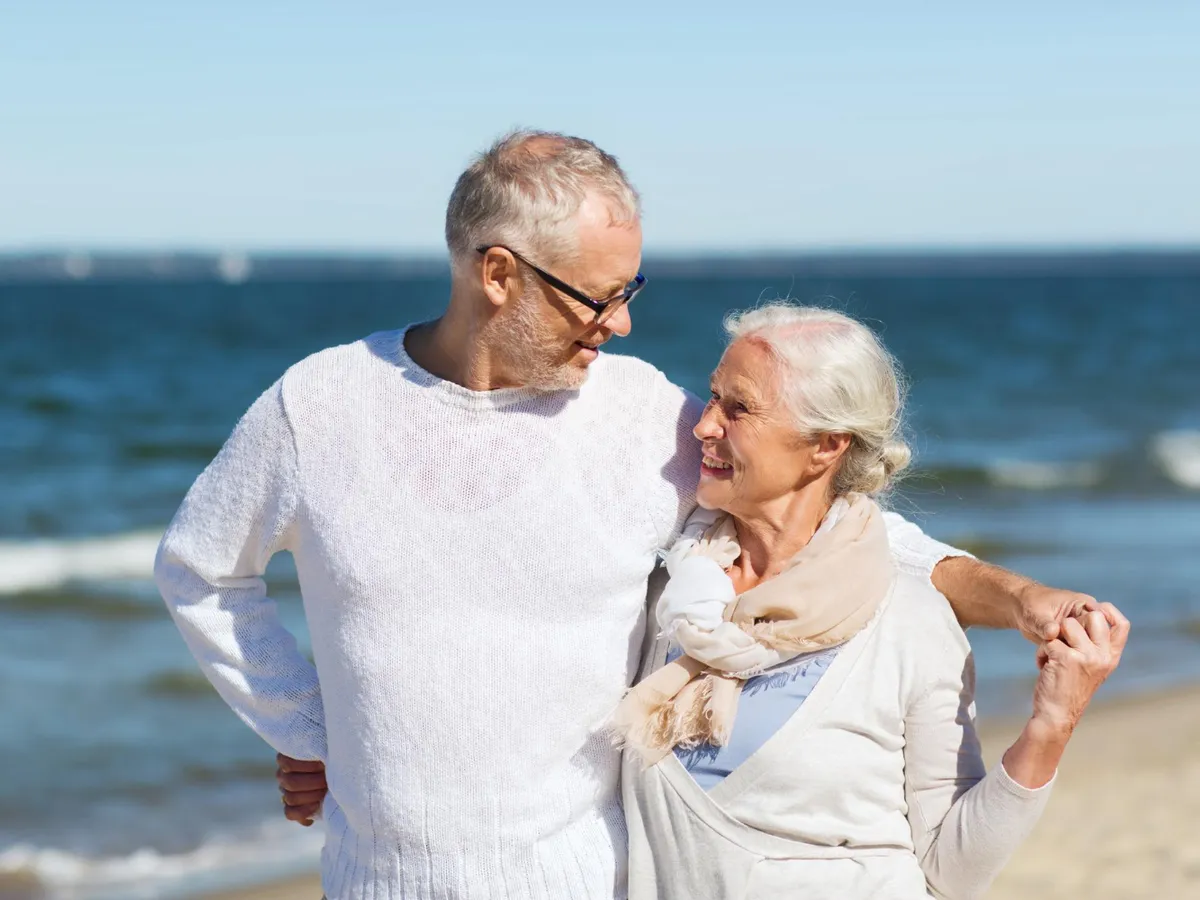 Pensionari la mare - Foto: Freepik