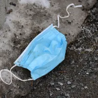 Angajat al unei benzinării, împușcat mortal de un client care nu a vrut să își pună masca anti-COVID / NBC