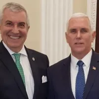 Tăriceanu a plătit 50.000 de dolari pentru o poză cu vicepreședintele SUA, Mike Pence Foto: Facebook