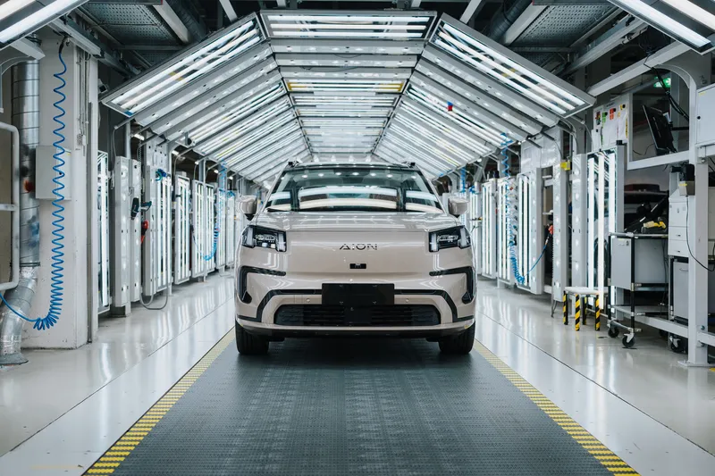 SUV-ul GAC AION V - Foto: Magna