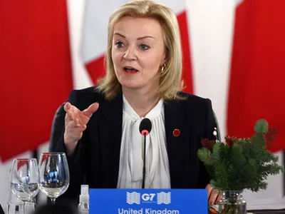 Marea Britanie îl avertizează direct pe Putin că vor exista sancțiuni severe dacă atacă Ucraina/FOTO: news.sky.com