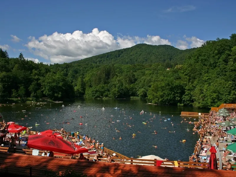 Ce lac din România deține 3 recorduri mondiale