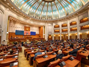 Alegeri parlamentare 2024: ce votăm pe 1 decembrie și care este procedura prin care se decid membrii Parlamentului