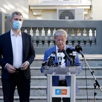 Dan Barna și Dacian Cioloș. Sursa: Facebook
