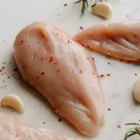 Carnea, pe locul 4 în preferințele părinților pentru alimentația copiilor