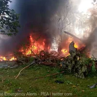 Un avion militar C-130, cu 85 de persoane la bord, s-a prăbuşit pe insula Jolo (Filipine). / Foto: agerpres.ro