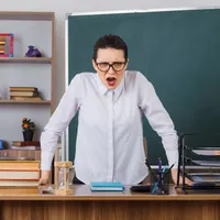 Profesoară de liceu, după ce o adolescentă a cerut acasă pentru că se simțea rău: ”Sunteți monștri” Foto: Freepik.com - rol ilustrativ