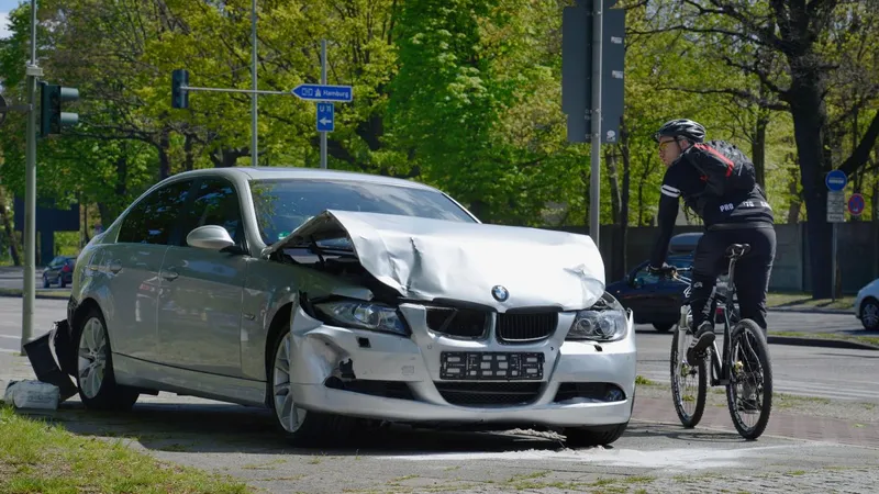 Poliţele RCA pot fi cumpărate în avans - Foto: Profimedia Images (imagine cu caracter ilustrativ)