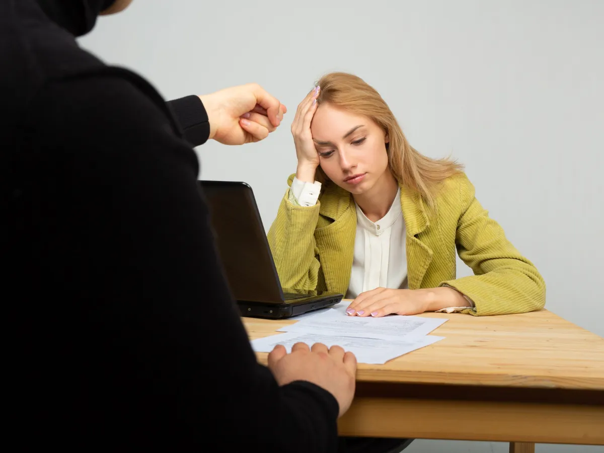 Angajată concediată - Foto: Freepik (Imagine cu rol ilustrativ)