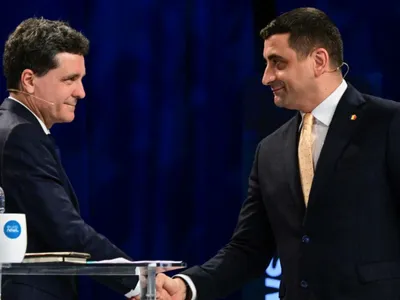 De azi începe campania electorală pentru turul 2 al alegerilor. Ce reguli impune AEP Foto: AFP