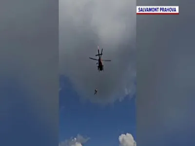 Un alpinist a fost recuperat cu elicopterul de pe versantul abrupt pe care îl escalada. A căzut 8 m Foto: Facebook/Salvamont Prahova