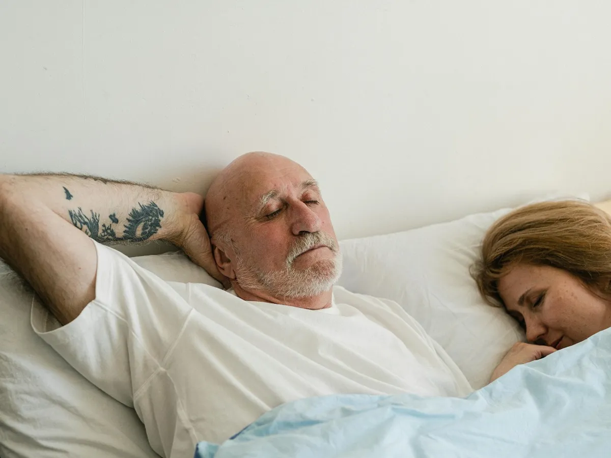 Nu depăși ora asta de culcare! Evită greșeala asta după 50 de ani, te îngrașă și-ți slăbește inima: FOTO - Pexels(imagine cu rol ilustrativ)