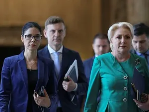 Premierul Viorica Dăncilă alături de ministrul Justiţiei, Ana Birchall/ Foto: Inquam Photos