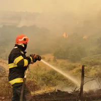 Cât câștigă un pompier în România? Ce salariu au cei care intervin zi de zi pentru a salva vieți Foto: facebook/IGSU