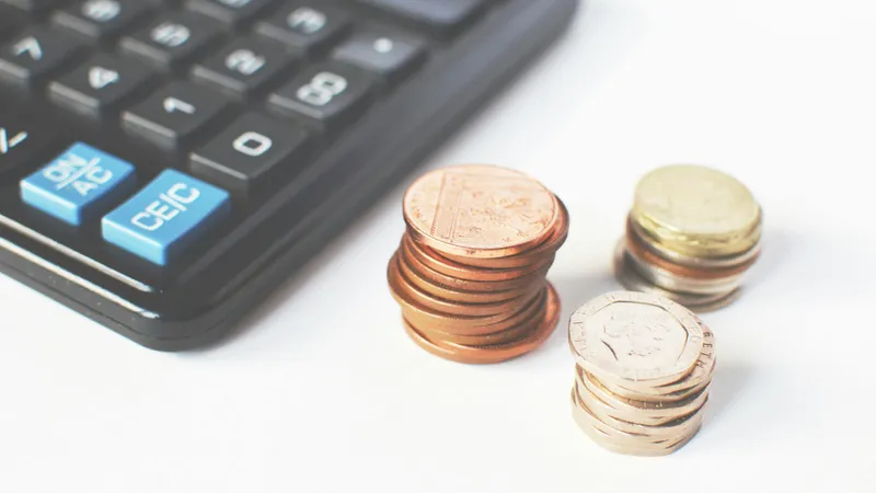 Un milion de români ar putea rămâne fără câteva sute de lei la salariu din iulie. Se taie din bani Foto: Pexels (fotografie cu caracter ilustrativ)