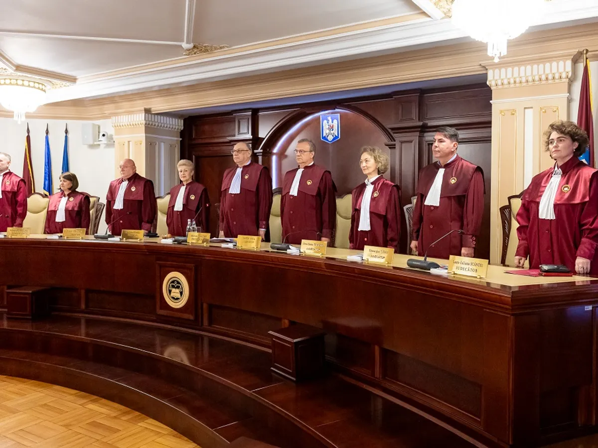 CCR dezbate din nou pensiile speciale. Ieri a amânat decizia din lipsă de cvorum