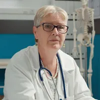 Medicii, forțați să iasă la pensie, pentru că nu mai pot cumula salariul. Rafila: E dezastru - Foto: Freepik (Imagine cu rol ilustrativ)