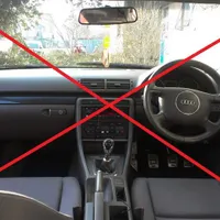 Vindeți mașinile cu volan pe dreapta înmatriculate în România. Vor fi interzise de la circulație