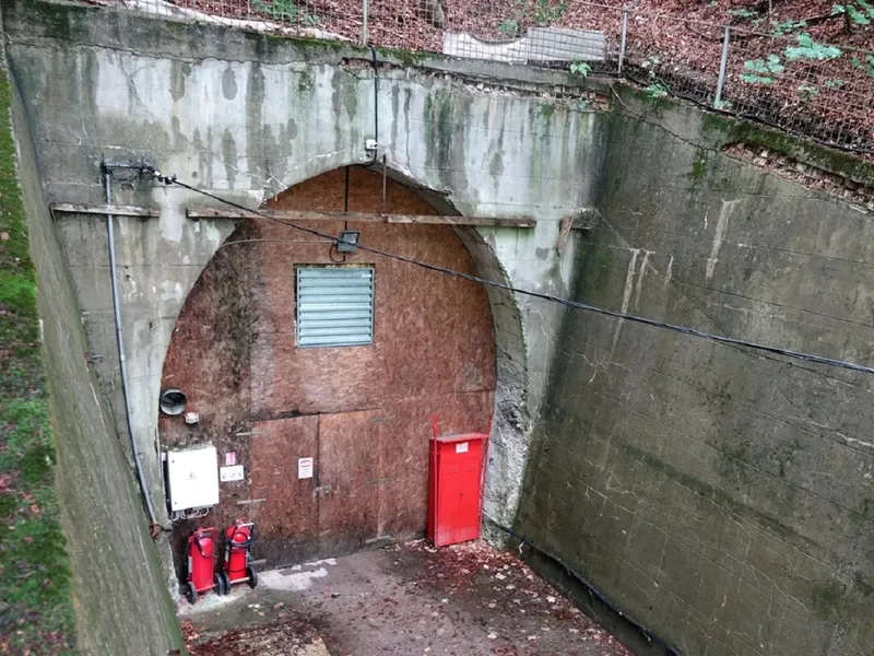 Tunelul misterios din Munții Bucegi - Foto: adevarul.ro